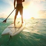 Paddle surf